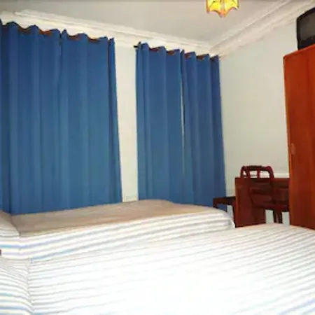 Du Brabant Otel 2*